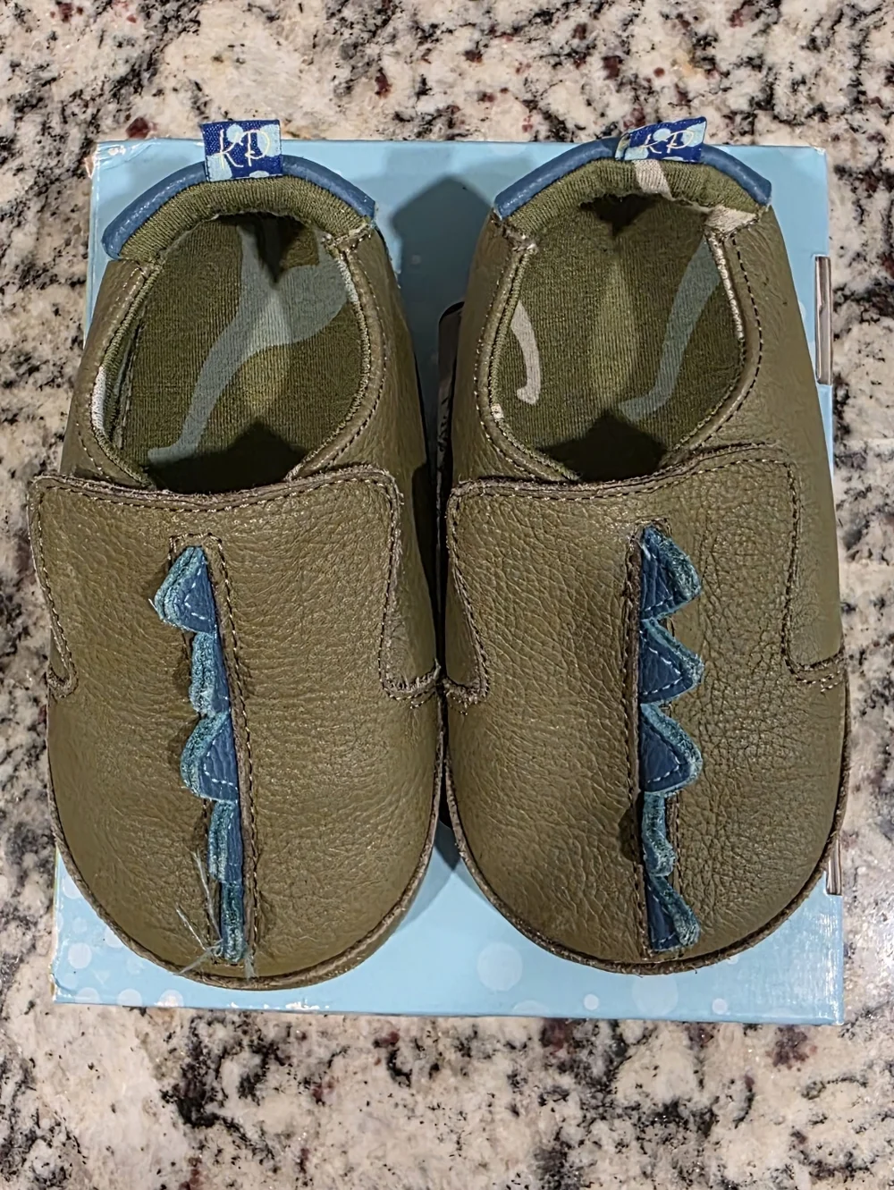 Kickee Pants Dino Scales Moss Green Leather Slip On Shoes Size 6 (18-24m) EUC